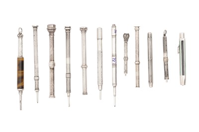 Lot 101 - A GROUP OF PROPELLING PENCILS TO INCLUDE SAMPSON MORDAN & CO & TWO ENAMELED EXAMPLES