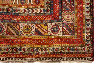 Lot 23 - AN ANTIQUE QASHQAI CARPET, SOUTH-WEST PERSIA