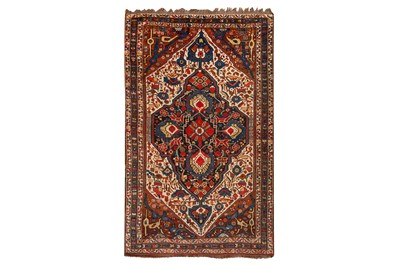 Lot 93 - AN ANTIQUE QASHQAI CARPET, SOUTH-WEST PERSIA