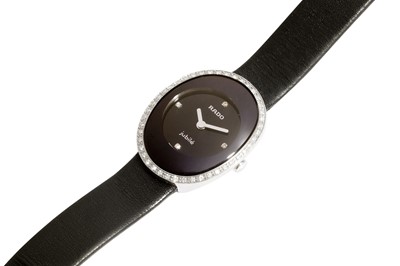 Lot 74 - RADO A WRISTWATCH