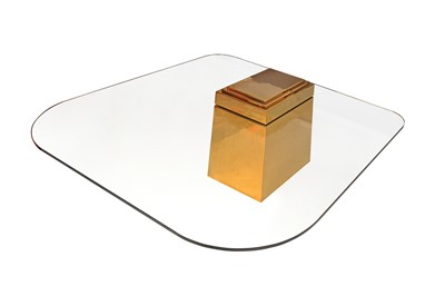 Lot 388 - A CONTEMPORARY GLASS COFFEE TABLE