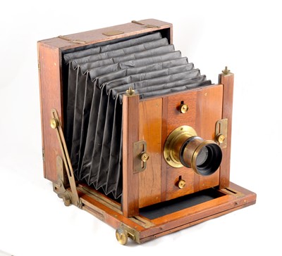 Lot 77 - A Good J R Murray 10" x 8" Wood & Brass Field Plate Camera.