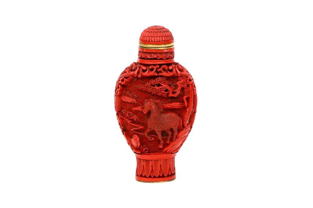 Lot 77 - A CHINESE CINNABAR LACQUER 'HORSES' SNUFF BOTTLE