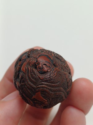 Lot 850 - A JAPANESE CARVED WALNUT NETSUKE (KURUMI), SIGNED SEIMIN