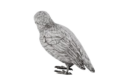 Lot 173 - An early 20th century German silver novelty pepper pot, Hanau by Neresheimer, import marks for London 1912 by Berthold Muller