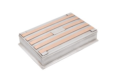 Lot 74 - An early 20th century American sterling silver and unmarked gold cigarette box, Providence, Rhode Island circa 1940 by Gorham, retailed by Cartier