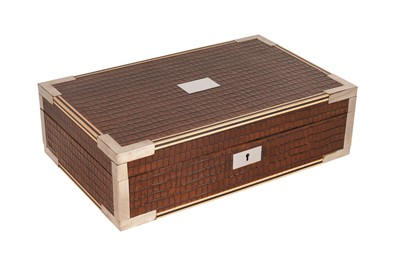 Lot 22 - A CONTEMPORARY CIGAR HUMIDOR
