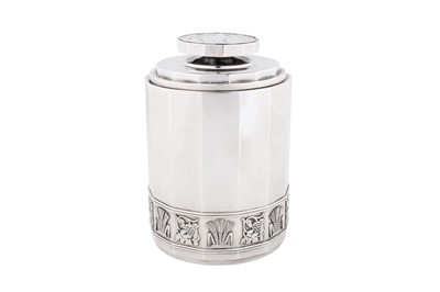 Lot 383 - An early 20th century Swedish ‘Art Deco’ sterling silver cigarette dispenser, Stockholm 1936, designed by Erik Herman Fleming for Borgilla