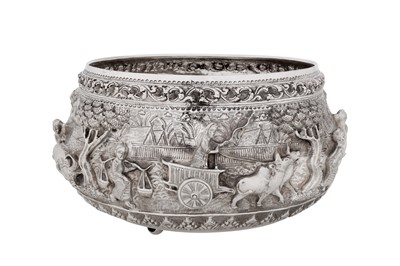Lot 213 - A mid-20th century Thai silver bowl, Chiang Mai circa 1950