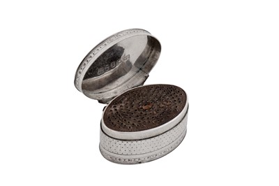 Lot 36 - A George III sterling silver nutmeg grater, London 1792 by Thomas Phipps and Edward Robinson
