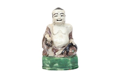 Lot 7 - A CHINESE BISCUIT PORCELAIN FIGURE OF BUDDHA