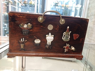 Lot 85 - λ A CHINESE HARDSTONE AND IVORY-INLAID WOOD VANITY BOX