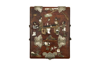 Lot 85 - λ A CHINESE HARDSTONE AND IVORY-INLAID WOOD VANITY BOX
