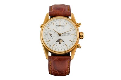 Lot 29 - MEN'S EBERHARD NAVY DIVER CHRONOGRAPH WRISTWATCH