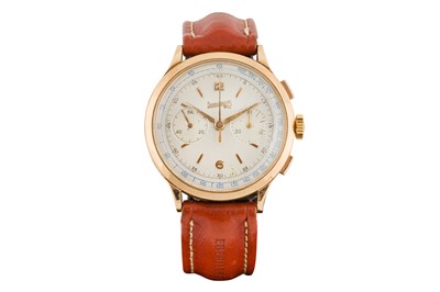 Lot 216 - A MEN'S EBERHARD MONOPUSHER CHRONOGRAPH WRISTWATCH
