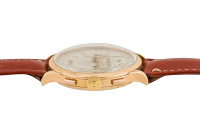 Lot 216 - A MEN'S EBERHARD MONOPUSHER CHRONOGRAPH WRISTWATCH