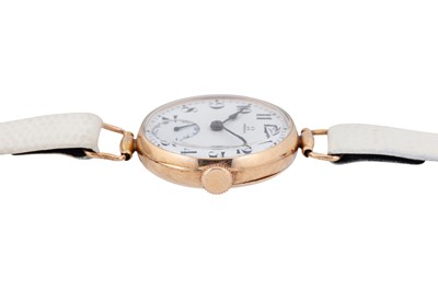 Lot 261 - A GOLD OMEGA TRANSITIONAL WRISTWATCH
