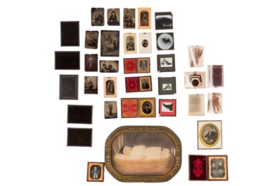 Lot 56 - Ambrotypes & tintypes