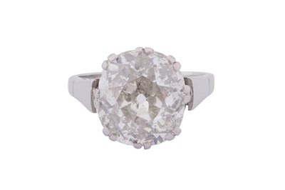 Lot 10 - A DIAMOND SINGLE-STONE RING, CIRCA 1981