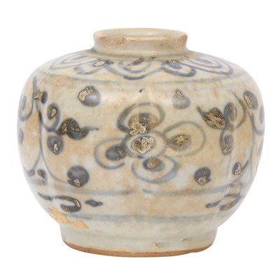 Lot 274 - A Chinese blue and white lobed jarlet, Ming dynasty