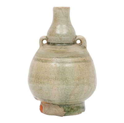 Lot 315 - A small Thai sawankhalok celadon-glazed vase, 15th century