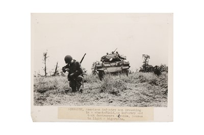 Lot 64 - Robert Capa (1913-1954)