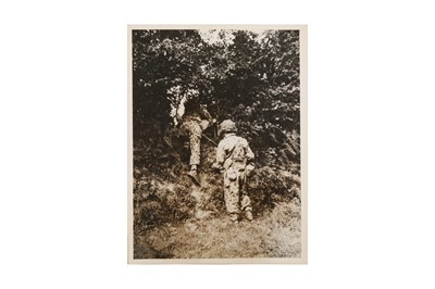 Lot 64 - Robert Capa (1913-1954)