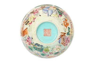 Lot 110 - A CHINESE FAMILLE-ROSE 'HUNDRED BOYS' BOWL