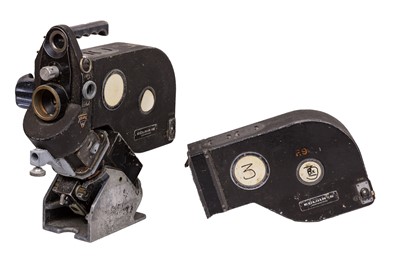 Lot 161 - An Eclair II 16mm Cine Camera