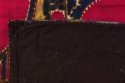 Lot 110 - A LARGE MONUMENTAL SUZANI TEXTILE