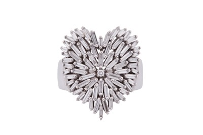 Lot 129 - SUZANNE KALAN l A DIAMOND RING, CIRCA 2019
