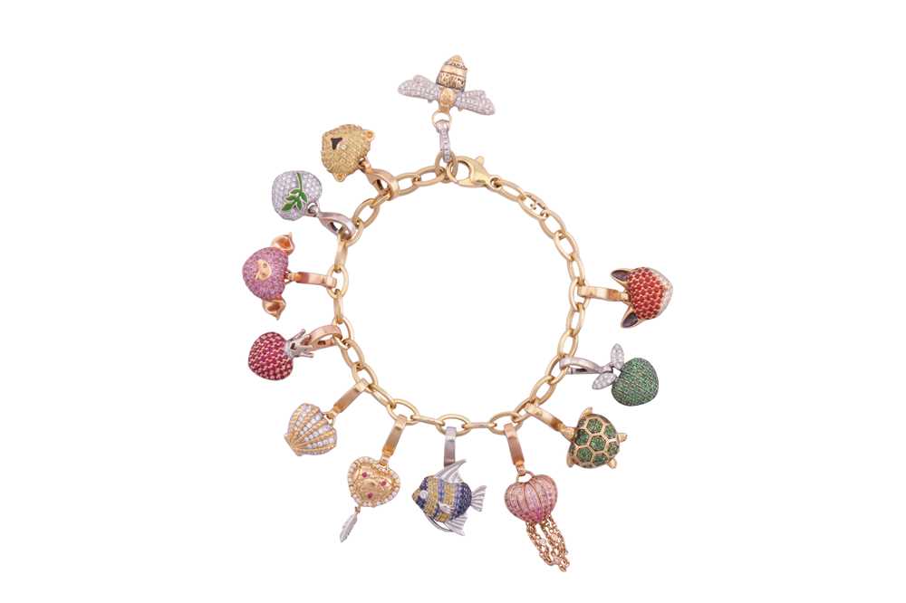 302 - THEO FENNEL l A CHARM BRACELET