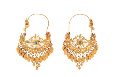 Lot 42 - A PAIR OF TURQUOISE HOOP EARRINGS