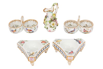 Lot 99 - A GROUP OF LATE 19TH CENTURY CONTINENTAL PORCELAIN