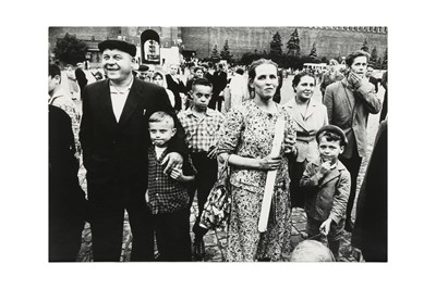 Lot 315 - Philip Jones Griffiths (1936-2008)