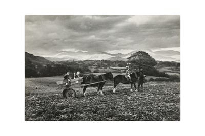 Lot 318 - Kurt Hutton (1893-1960)