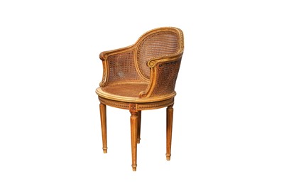 Lot 156 - A PAINTED AND CANED FRENCH LOUIS XVI BERGERE CHAIR