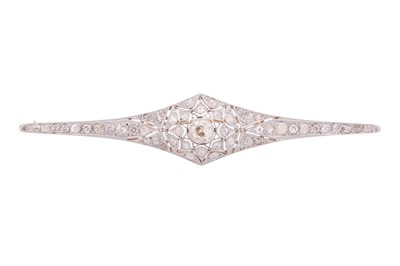 Lot 3 - A DIAMOND BROOCH, EARLY 20TH CENTURY