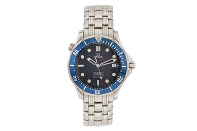 Lot 14 - Men's Omega 'Seamaster' Bracelet Watch