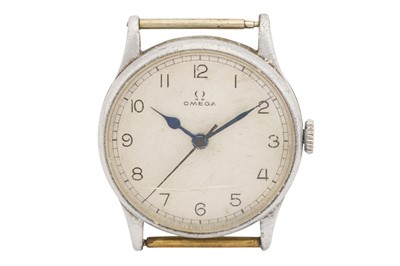 Lot 68 - Men's WWII Era Military Issued Omega Pilots Watch