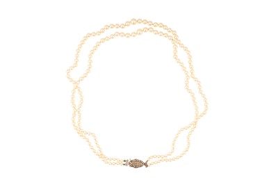 Lot 56 - A double strand pearl necklace