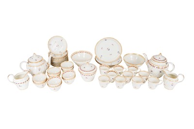 Lot 92 - A LARGE QUANTITY OF FLIGHT PERIOD WORCESTER SOFT PASTE PORCELAIN TEAWARES, CIRCA 1780S