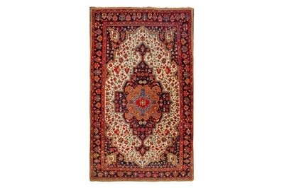 Lot 58 - AN ANTIQUE FERAGHAN RUG, WEST PERSIA