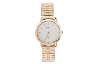 Lot 65 - Men's Vintage Lecoultre Bracelet Watch