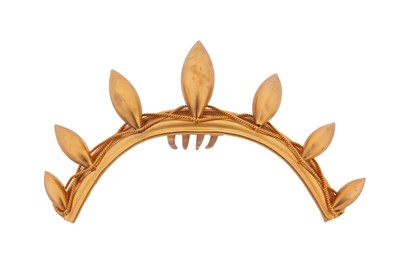 Lot 30 - A HAIR ORNAMENT, 19TH CENTURY