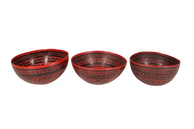 Lot 279 - A GROUP OF THREE SOUTH AMERICAN BOWLS WITH MOPA MOPA STYLE DECORATION