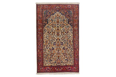 Lot 34 - A FINE SAROUK PRAYER RUG, WEST PERSIA