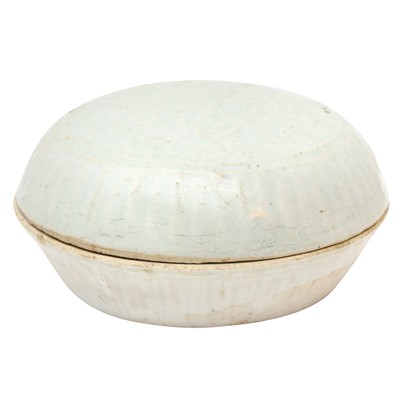 Lot 265 - A Chinese qingbai moulded 'peony' box and cover, Yuan dynasty