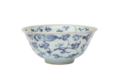 Lot 750 - A CHINESE BLUE AND WHITE 'BLOSSOMS' BOWL