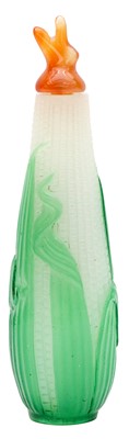 Lot 1002 - A CHINESE BEIJING GLASS 'CORN' SNUFF BOTTLE